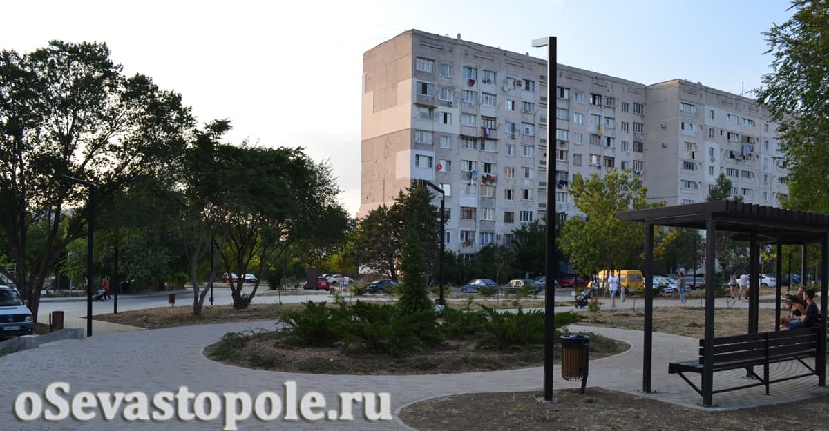 Фото сквера Астана Кесаева в Севастополе